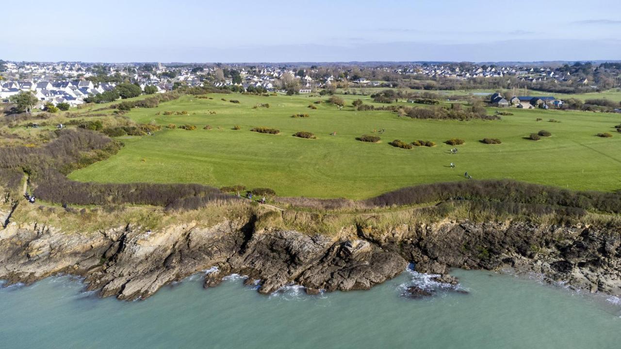 La Ferme Du Golf, Gite Atypique Et Artistique Lancieux Dış mekan fotoğraf